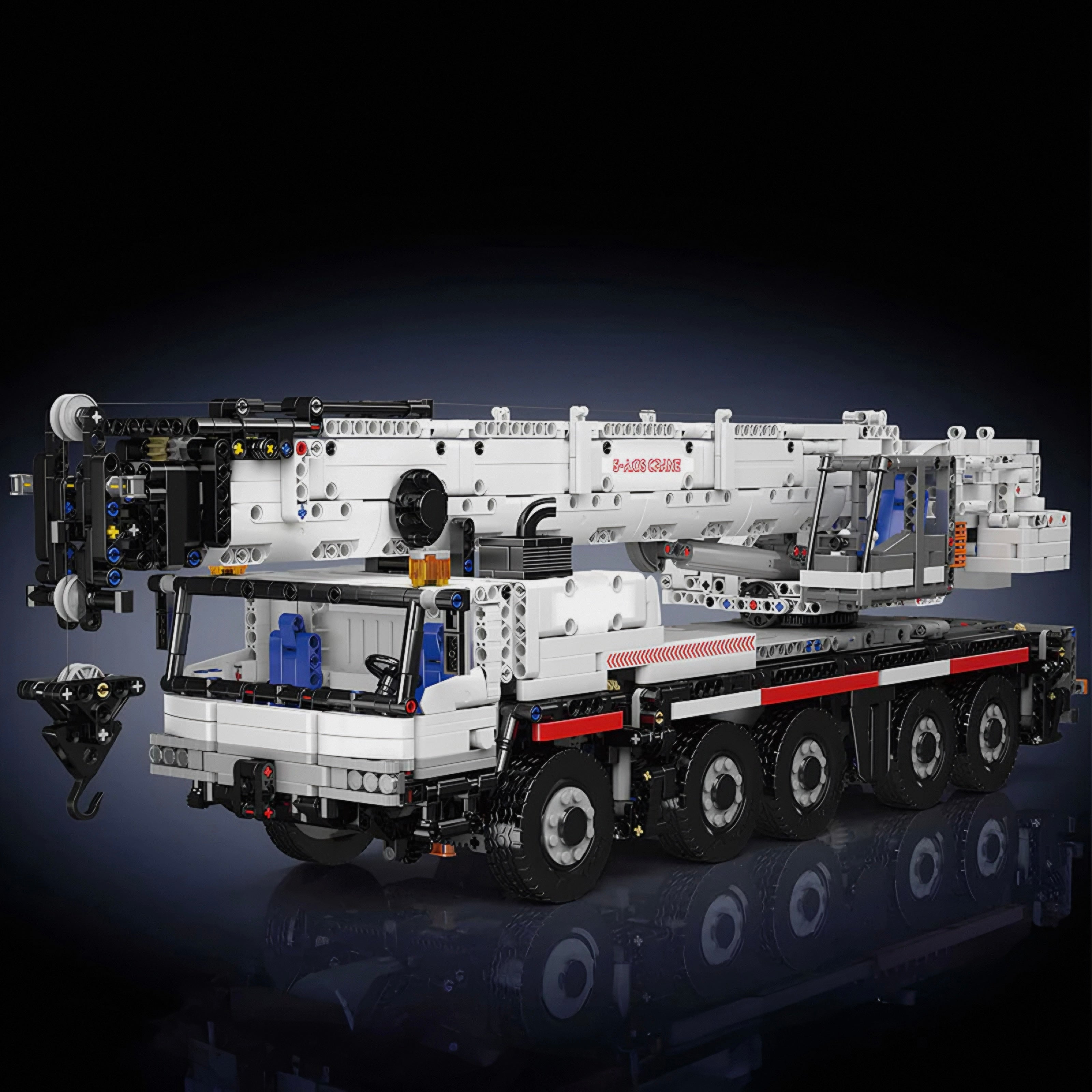 REMOTE CONTROLLED MEGA CRANE | 3248PCS